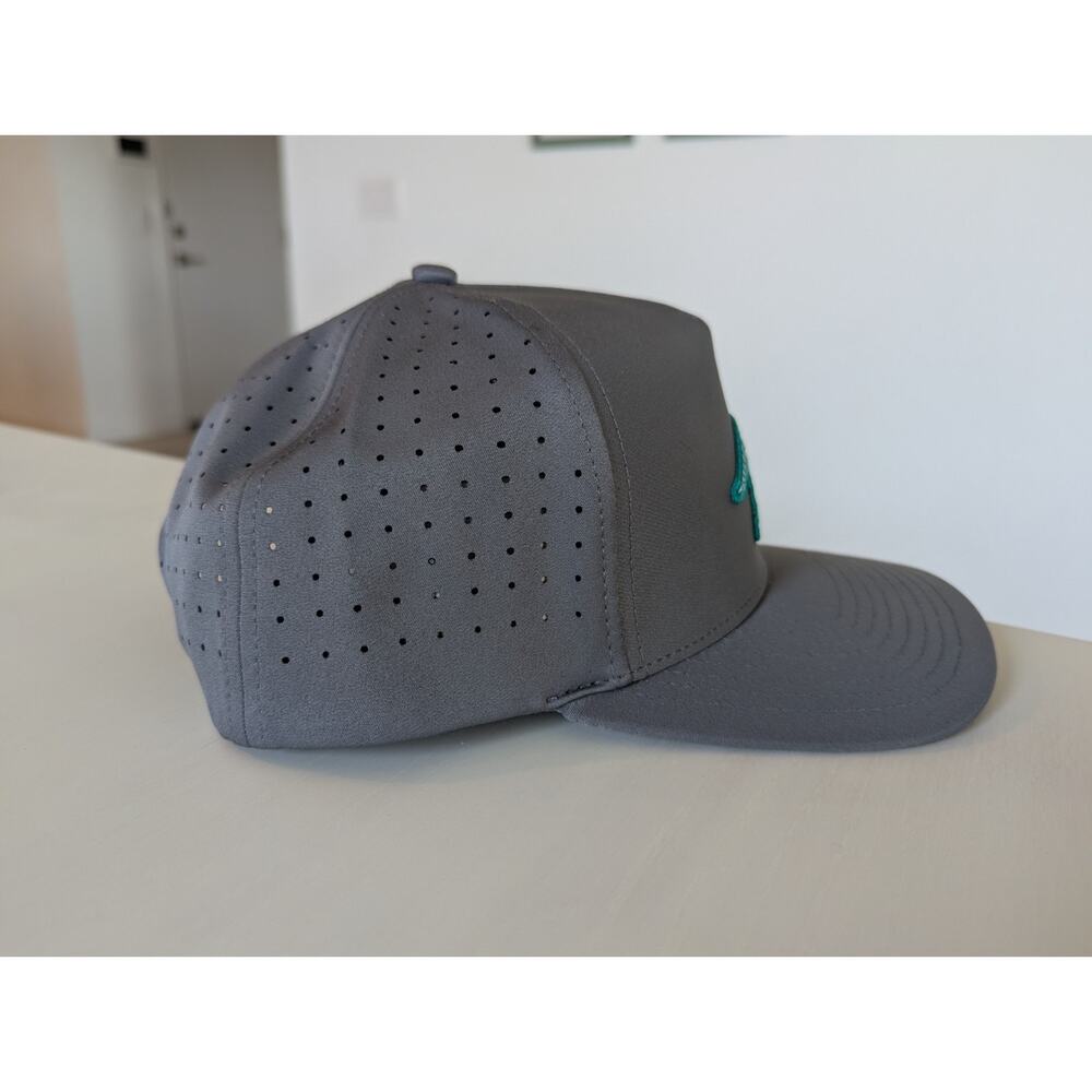 Waggle Golf Gray Triceraputts Dinosaur Triceratops Logo OG Snap Back Hat Cap - Picture 5 of 10